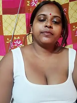 Hot-Show2 online show from 17, 10, 2025