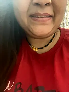Snapshot of indian-hotmilfs chatting on 29, 9, 2025 indian-hotmilfs online show from 29, 9, 2025