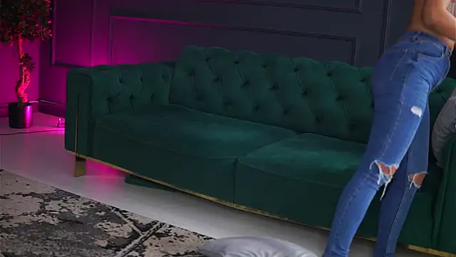 SiennaRuh online show from 29, 9, 2025