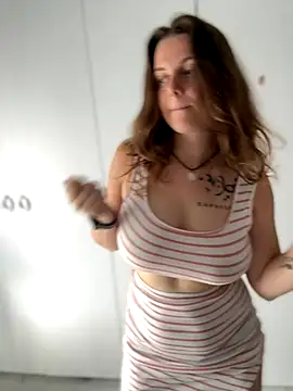 Snapshot of TenderLaGlamor chatting on 24, 9, 2025 TenderLaGlamor online show from 24, 9, 2025