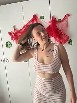 Snapshot of TenderLaGlamor chatting on 26, 10, 2025 TenderLaGlamor online show from 26, 10, 2025