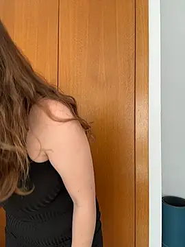 Snapshot of TenderLaGlamor chatting on 25, 2, 2026 TenderLaGlamor online show from 25, 2, 2026