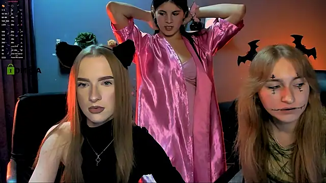 lizzie boom online show from 20, 10, 2025