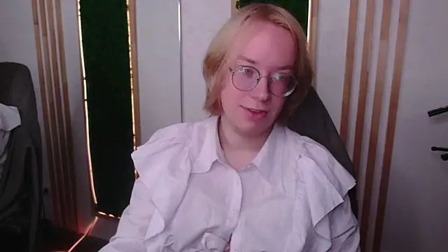 Snapshot of Amanda_Butlerr chatting on 13, 6, 2026 Amanda Butlerr online show from 13, 6, 2026