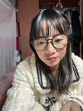 AAANINE22 online show from 10, 10, 2025