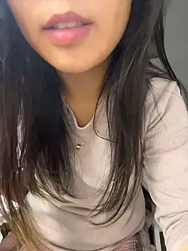 Snapshot of bunny_b4nny chatting on 13, 1, 2026 bunny b4nny online show from 13, 1, 2026