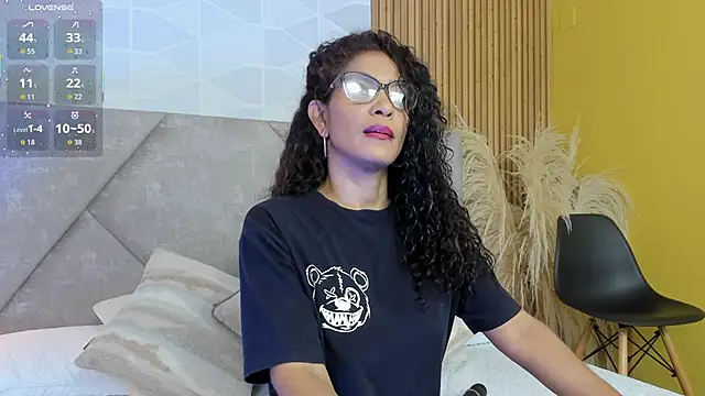 Snapshot of Brunnette_Sensation chatting on 22, 9, 2025 Brunnette Sensation online show from 22, 9, 2025