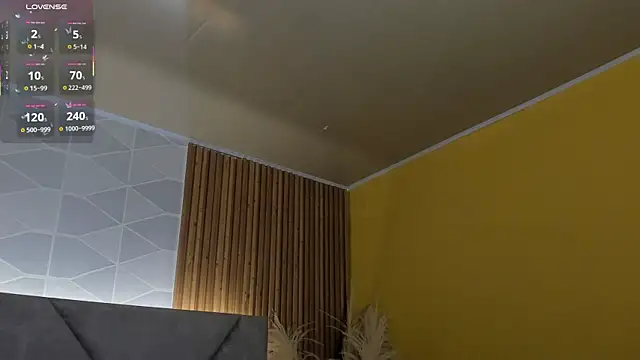 Snapshot of Brunnette_Sensation chatting on 14, 10, 2025 Brunnette Sensation online show from 14, 10, 2025