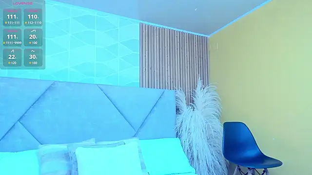 Snapshot of Brunnette_Sensation chatting on 8, 11, 2025 Brunnette Sensation online show from 8, 11, 2025