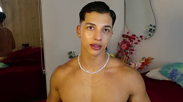 Snapshot of Troye_Williams chatting on 31, 7, 2026 Troye Williams online show from 31, 7, 2026