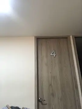 Miia Parker online show from 11, 11, 2025