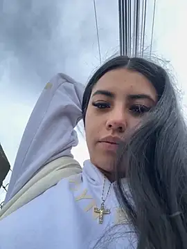 Victoria alson online show from 27, 10, 2025