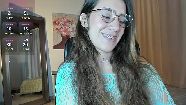 Snapshot of Valey_x chatting on 9, 10, 2025 Valey x online show from 9, 10, 2025