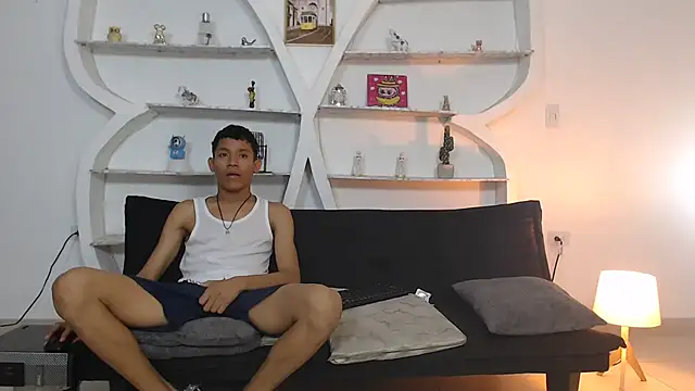 BEAUTY BOYS1 online show from 3, 12, 2025