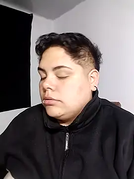 Hailey Curvy online show from 7, 2, 2026