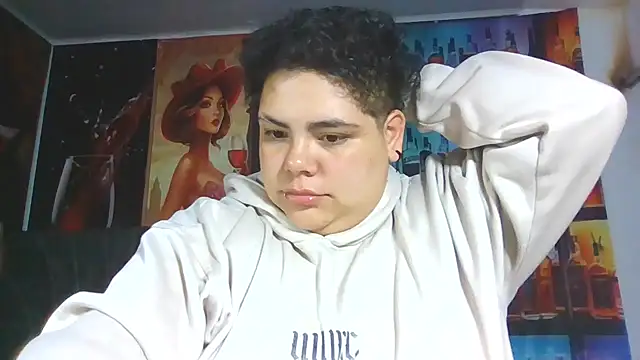 Hailey Curvy online show from 30, 5, 2026