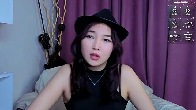 ColettaMejias online show from 14, 11, 2025