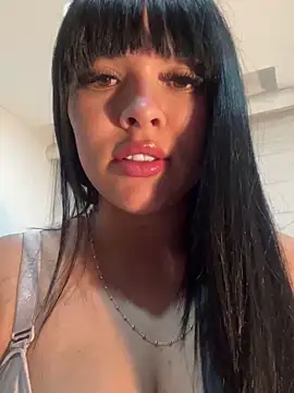 Snapshot of BrendaCrean chatting on 27, 2, 2025 BrendaCrean online show from 27, 2, 2025