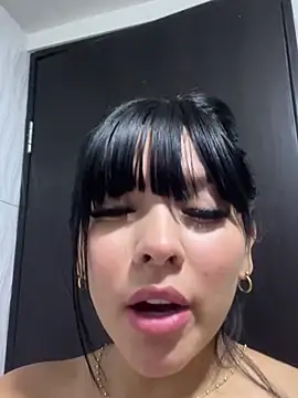 Snapshot of BrendaCrean chatting on 5, 3, 2025 BrendaCrean online show from 5, 3, 2025