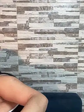 Snapshot of BrendaCrean chatting on 13, 3, 2025 BrendaCrean online show from 13, 3, 2025