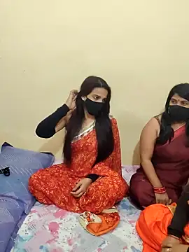 Snapshot of Hot_modal chatting on 18, 10, 2025 Hot modal online show from 18, 10, 2025