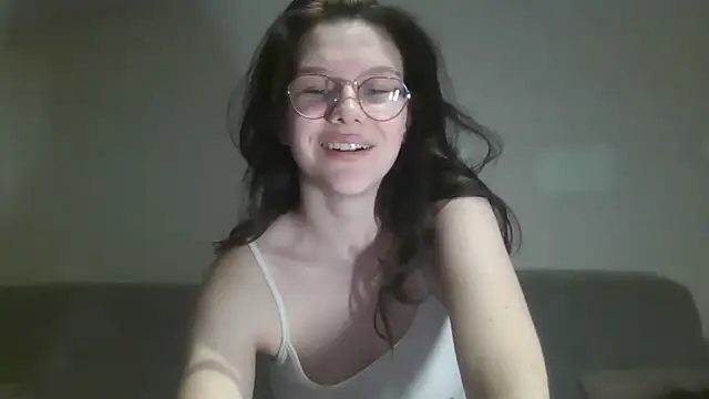 Snapshot of LaVostraDorothy chatting on 5, 11, 2025 LaVostraDorothy online show from 5, 11, 2025