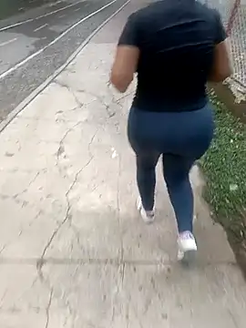 Snapshot of LuceroyFelipe chatting on 3, 12, 2025 LuceroyFelipe online show from 3, 12, 2025