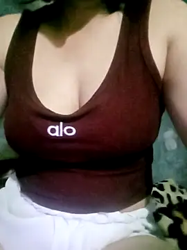 Surrilove online show from 28, 10, 2025