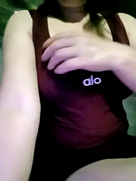 Surrilove online show from 21, 3, 2026