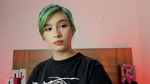 Akatsumi  online show from 16, 1, 2026