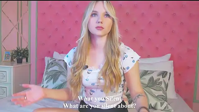 Sky Cutie online show from 15, 9, 2025