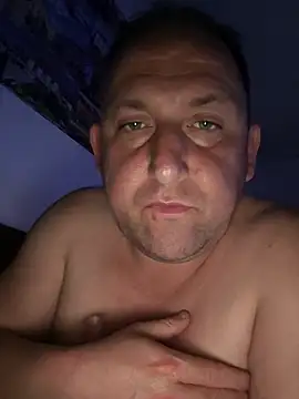 GenuineDedication42 online show from 20, 4, 2026