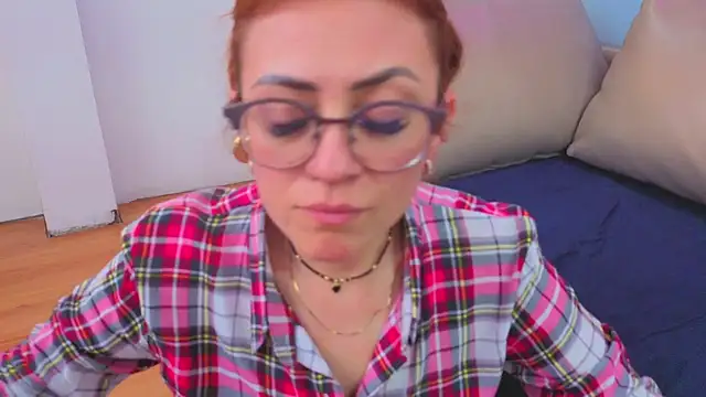 Victoria Fallon online show from 22, 10, 2025