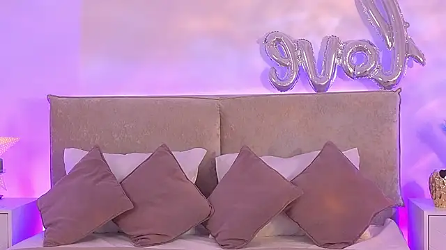 Jules night online show from 7, 3, 2026