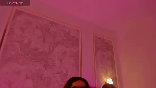 Snapshot of doll_eyees_ chatting on 18, 10, 2025 doll eyees online show from 18, 10, 2025