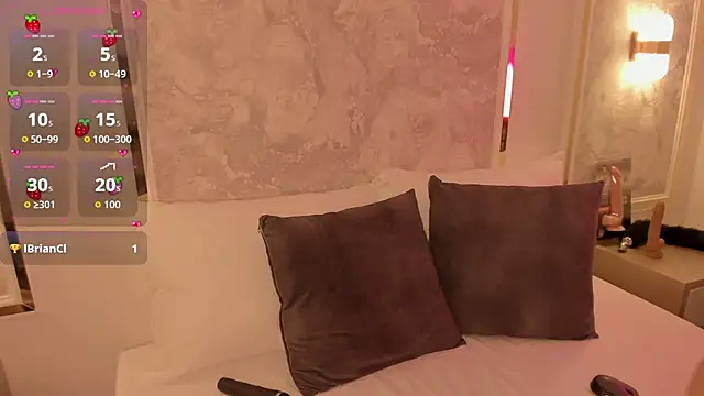 Snapshot of doll_eyees_ chatting on 7, 11, 2025 doll eyees online show from 7, 11, 2025