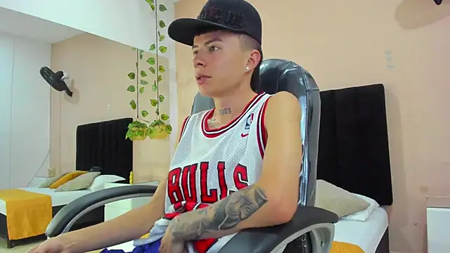 Nascary Fox online show from 2, 12, 2025