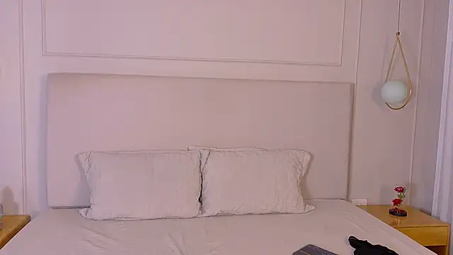 CathMellow online show from 11, 11, 2025