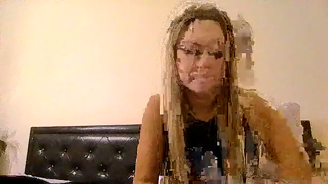 imyourgoodgirl69 online show from 2, 10, 2025