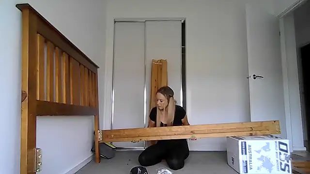 imyourgoodgirl69 online show from 23, 10, 2025