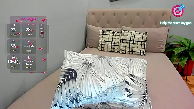 OpheliaMia online show from 13, 3, 2026