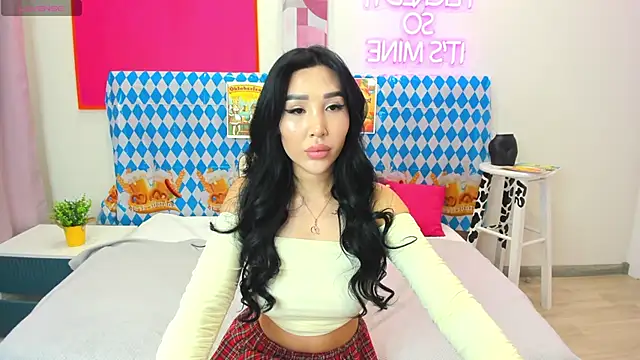 Jennifer Munoz online show from 30, 9, 2025