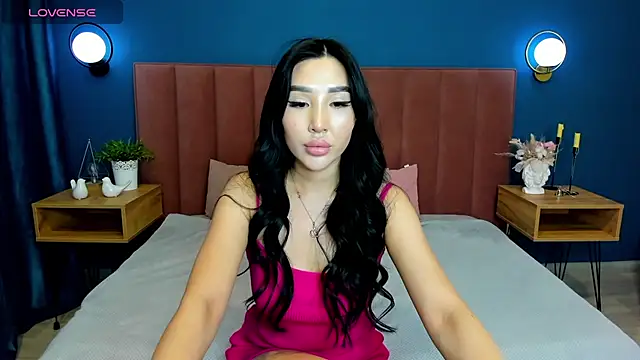 Jennifer Munoz online show from 15, 10, 2025