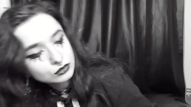 dreamin blaze online show from 28, 11, 2025