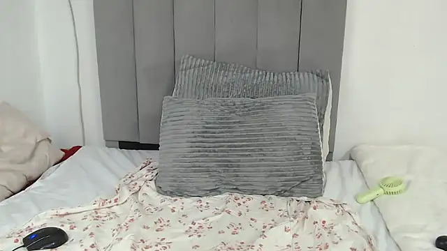 Sexy melanin17 online show from 16, 10, 2025