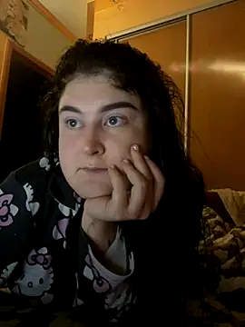 Snapshot of DazzzlingDame chatting on 19, 10, 2025 DazzzlingDame online show from 19, 10, 2025