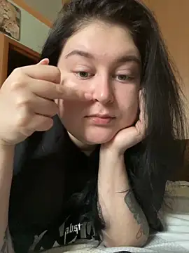 DazzzlingDame online show from 5, 12, 2025