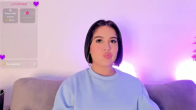 Snapshot of AnaLevii chatting on 14, 1, 2026 AnaLevii online show from 14, 1, 2026