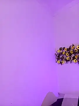 dulcelatin21 online show from 7, 10, 2025