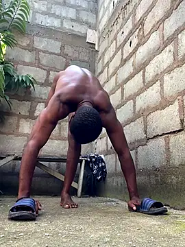 Makemecum634941 online show from 10, 10, 2025